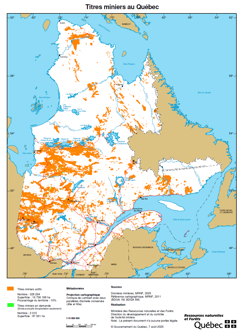 Carte des titres miniers (2025) actifs (orange) et en demande (vert). Les titres miniers actifs couvrent plus de 10% du territoire québécois.